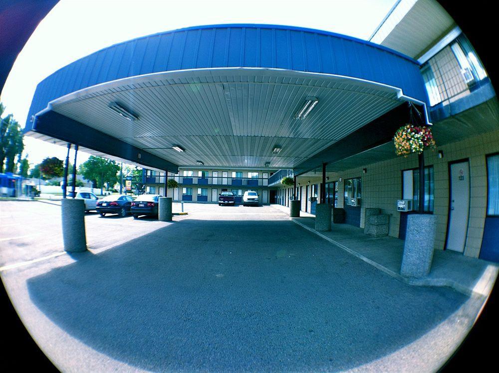 Eastglen Inn Edmonton Exteriör bild