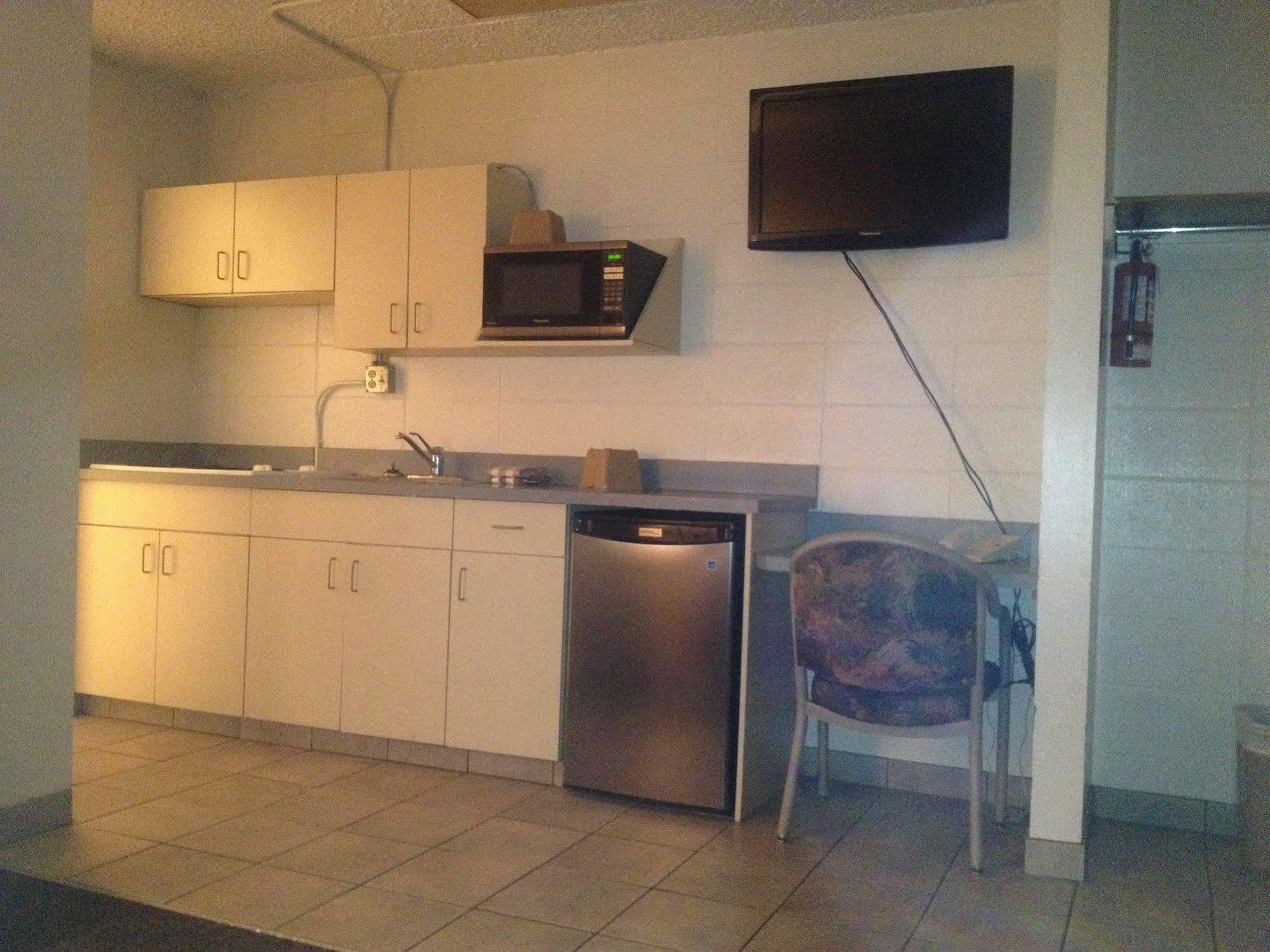 Eastglen Inn Edmonton Exteriör bild