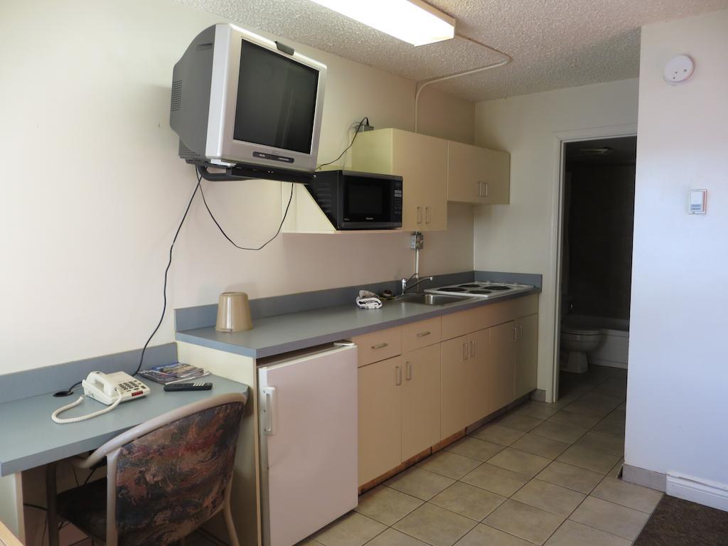Eastglen Inn Edmonton Exteriör bild
